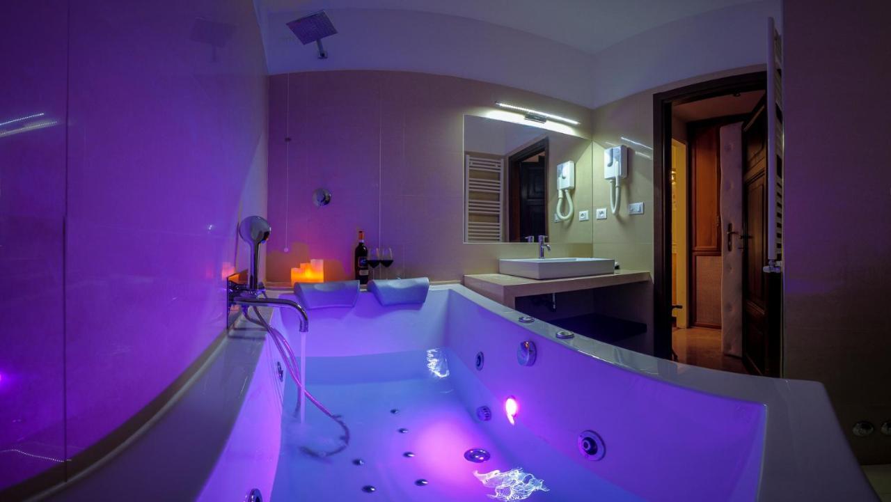 Gasthuis Navona 3*