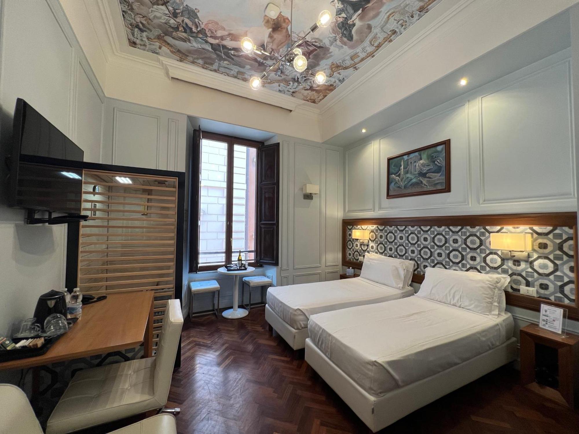 Navona 3* Rome